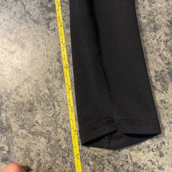 Fabletics power hold - Picture 4 of 4